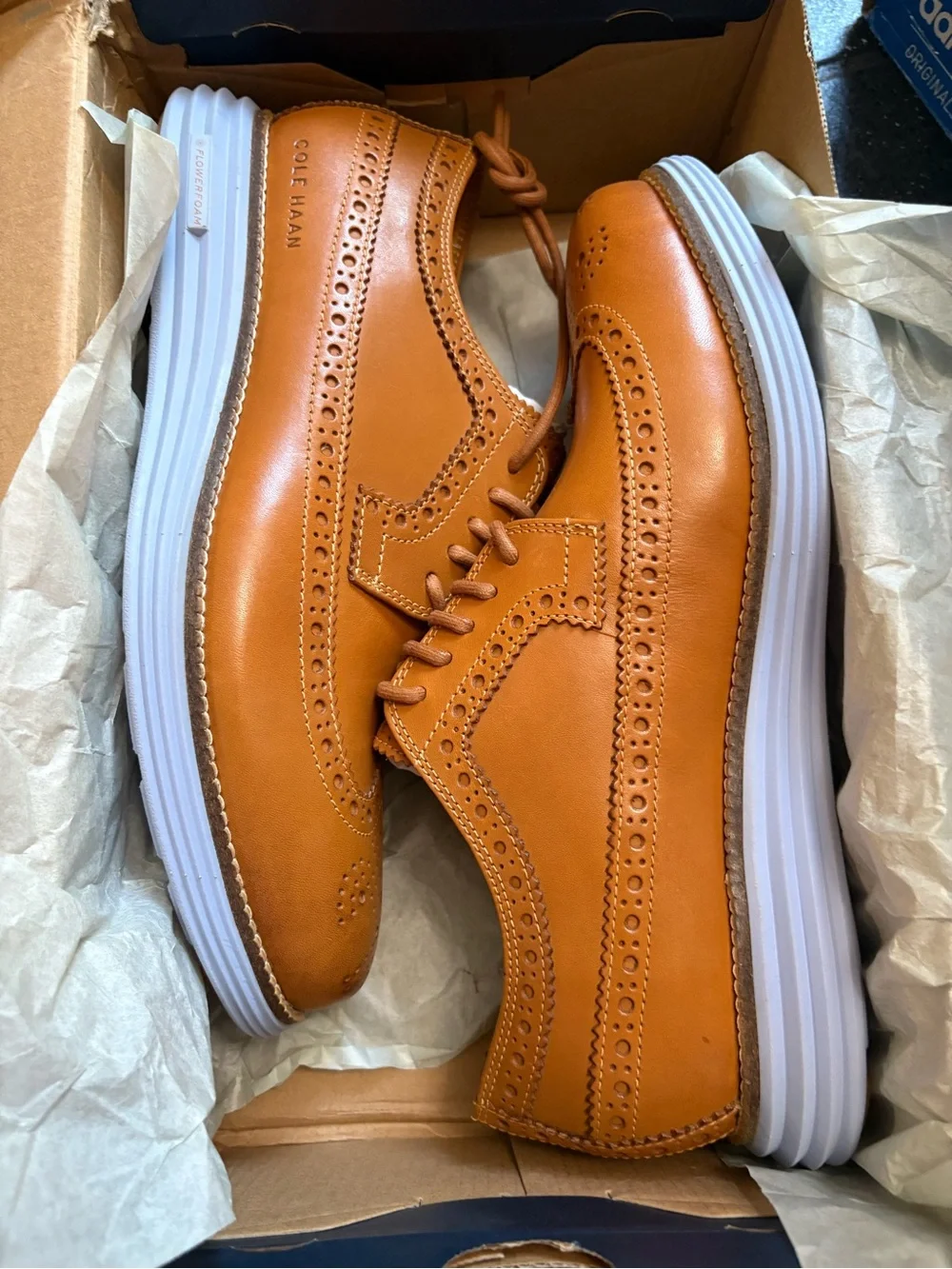 Cole Haan Men’s Originalgrand Longwing Oxford